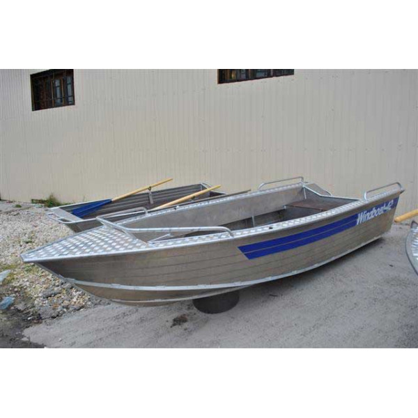 Алюминиевая лодка WINDBOAT-42 в Биробиджане